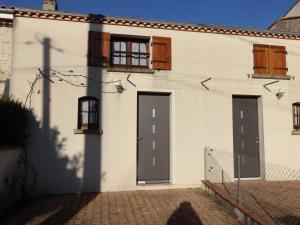 Maison rénovée 4 pers. avec jardin et PARKING - FR-1-738-34