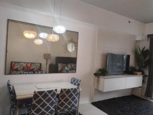 215 Carola B - Pico de Loro