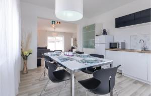 Stunning Home In Pula