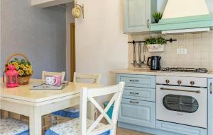 Amazing Apartment In Pula With Wifi