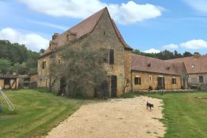 Maisons de vacances Maison charmante en campagne pres de Marquay avec piscine privee : photos des chambres