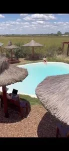 Complejo "La Roca" - Cabañas y Hospedaje - Gilbert