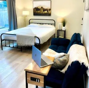 Studio Modern luxe apartment - Ванкувер