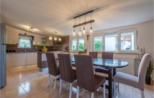 Beautiful Home In Debeljak, Sukosan