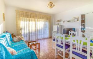 Awesome Apartment In Santa Pola
