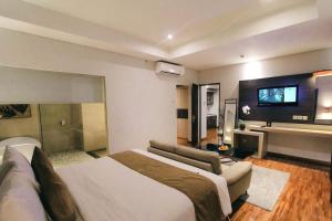 Suite cao cấp (Premium Suite)