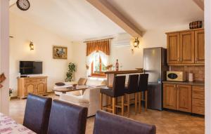 Holiday Home Pula Valtura Ii