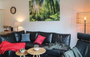 1 Bedroom Gorgeous Apartment In Graal Müritz