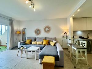 Why Knot Beach, Marina Nearby