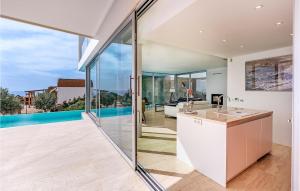 Stunning Home In Granada