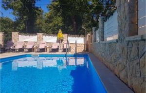 3 Bedroom Stunning Home In Bribir