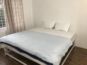 Clarion Home Stay Calvarymount