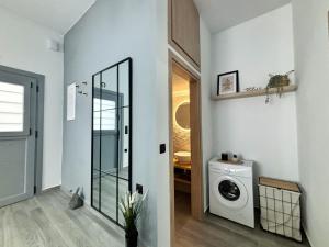 Bamboo House Syros 2