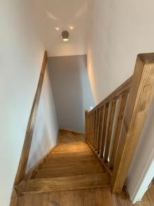 CHEZ GRANDMA GEO location in Chablis