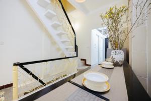Flower Homestay - 50m to Old Quarter - Cosy home - 3Brs - FreeBreakfast