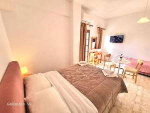 Triple Room with Garden View room in Arhodiko Hotel