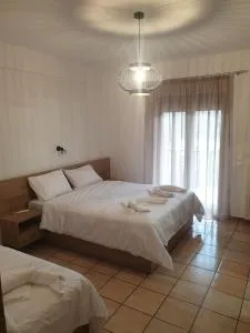 To Ellinikon - Omalós