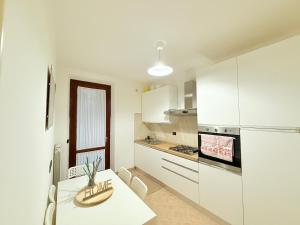 LA Home - Animal House