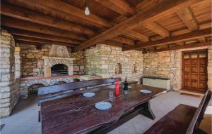 One-Bedroom Holiday Home In Labin