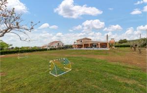 Beautiful Home In Debeljak, Sukosan