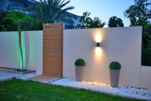 Hillside Horizon Villa