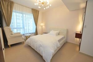 La Vista Holiday Home with burj khalifa & fountain view