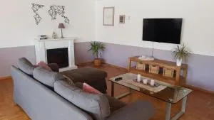 FeWo Ambiente - Ruhige Auszeit nähe Sorpesee Gemütliche Ferienwohnung für Wanderfreunde und Paare in Sundern - Wildewiese