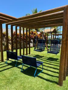 Ibiza- Mar& Lazer 3 suítes Itacimirim pé na areia