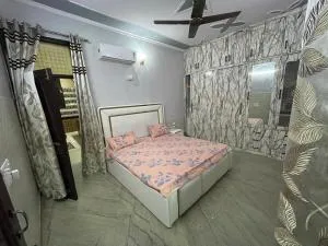 Dollar Guest house - سونيبات