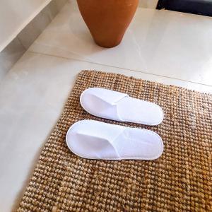 SeaView Luxury Apartment Chloraka Paphos, Pool, Smart TV 65 Inch