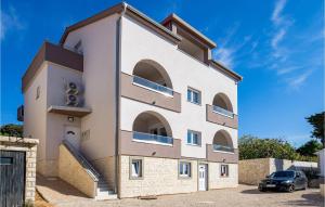 Gorgeous Apartment In Stara Novalja 