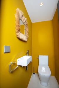 Cocon luxe vue balcon sauna jacuzzi piscine