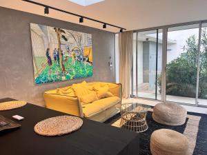 Cocon luxe vue balcon sauna jacuzzi piscine