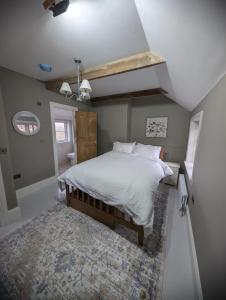 Rose Cottage, Luxury cottage, sleeps 16