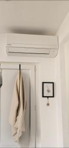 Charmant studio avec coin nuit - vieille ville CLIMATISE