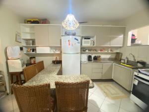 Apartamento de luxo, de frente para o mar