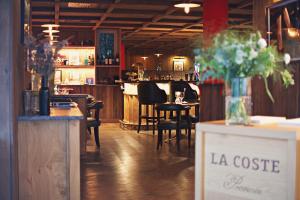 Hotels Auberge La Coste : photos des chambres