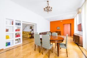Centrally Located By The Sea Prestigious