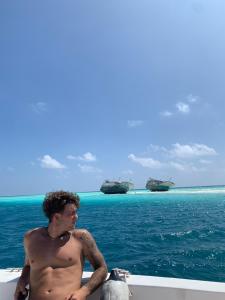 La Luna Boutique Dhangethi