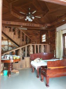 Pongkham Guesthouse Hongsa