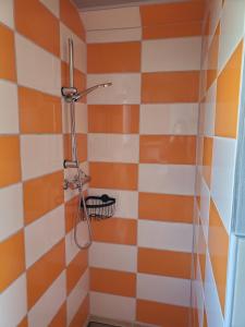 Maisons de vacances Le Chat qui peche, maisonnette en bois, Les Kabanes en Kreiz Breizh : photos des chambres