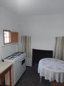 Dehesilla Olive Orchard Retreat - El Higueral