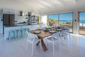 Dolphin View Beach Villa