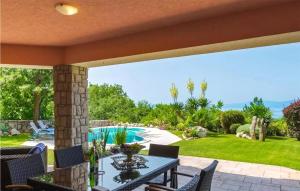 4 Bedroom Gorgeous Home In Kostrena