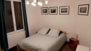 Maisons de vacances Maison avec jardin clos, vue sur mer depuis falaise : photos des chambres