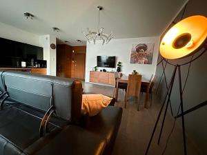 Apartament Solna 38 centrum miasta z podziemnym garażem
