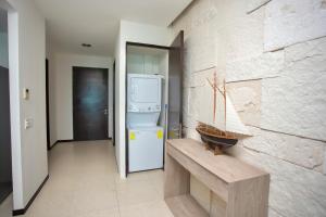 Apartment on the beach! Infinity pool