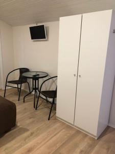 Nameliai Suaugusiems, Sventojoje