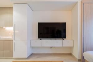Super Cozy Brand New Meydan Studio