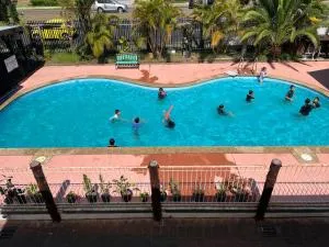 Central Jetty Motel - Killarney